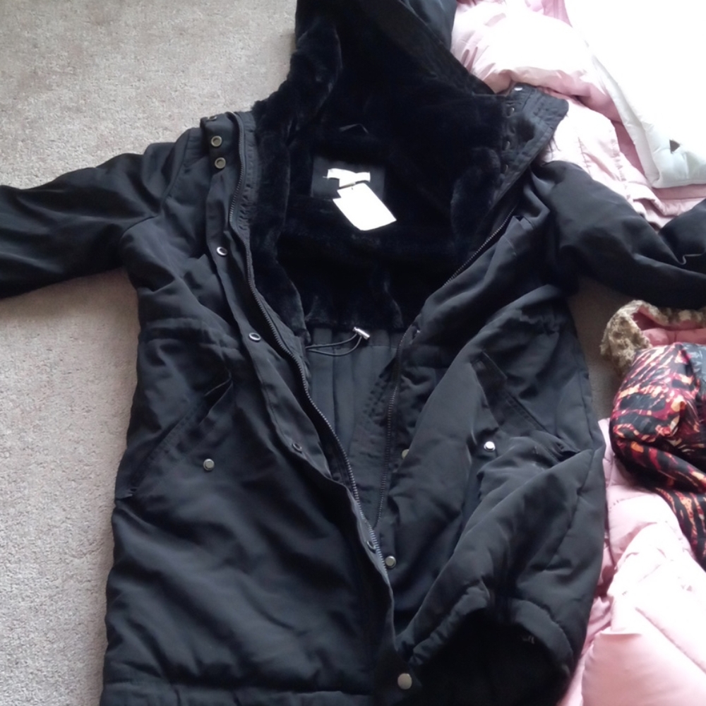 jacket - Picture 2 of 3